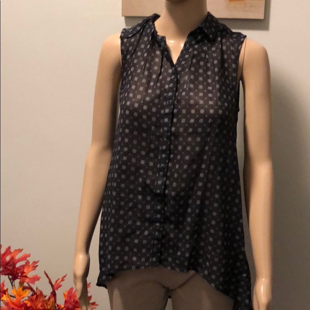 H&M Size 4 Sleeveless Shirt